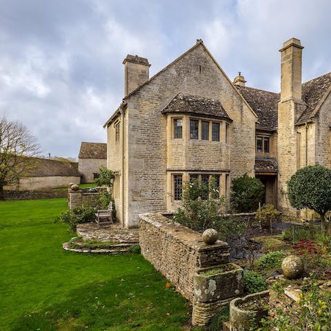 Take a turn around the expansive gardens – there’s thirty acres to explore