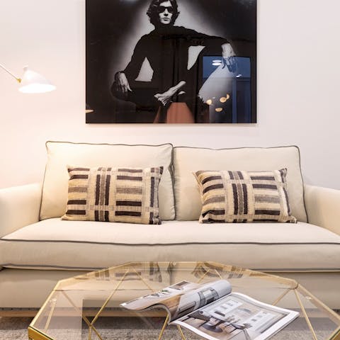 Lounge on the comfy sofa and enjoy a snuggly movie evening