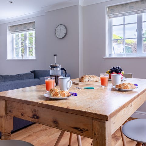 Serve up a hearty breakfast at the dining area – Full English anyone?