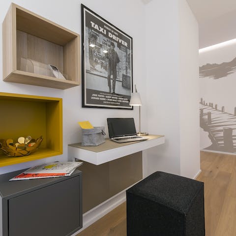 Send those important emails from the tucked-away work space