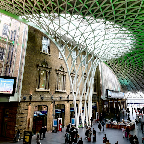 Stay twenty minutes from super central King's Cross station
