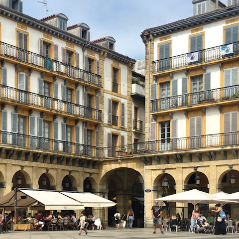 Take a stroll towards the old town and pause for tapas and drinks