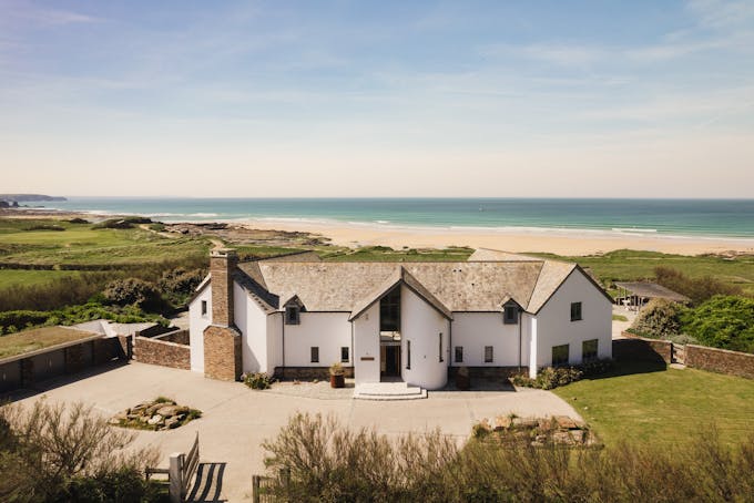 Clifftop Retreat