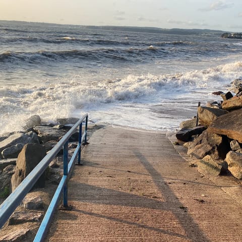 Stay in the heart of Paignton, only 100m from the sea and the beach