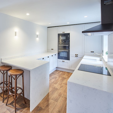 Keep head chef company perched at the breakfast bar as they cook up a feast