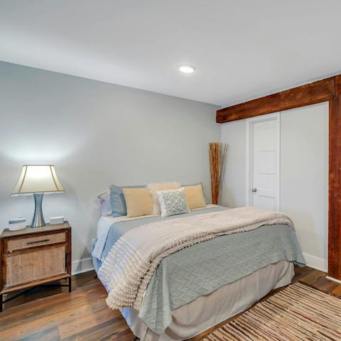 Bank a great night's sleep in the elegant bedroom area