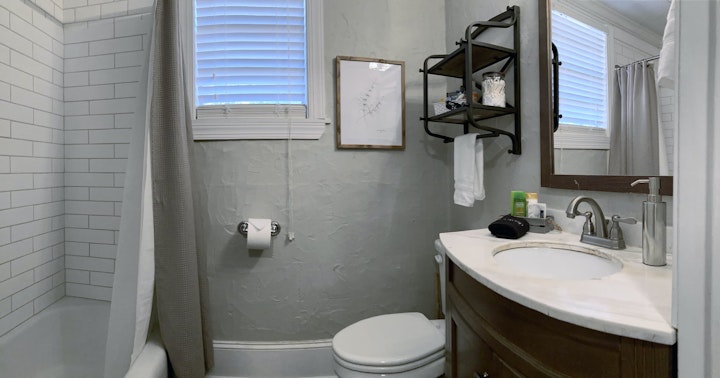 Bathroom photo