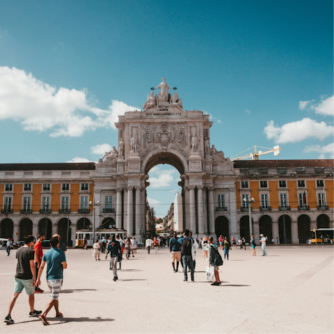 Begin your sightseeing adventure at Praça do Comércio
