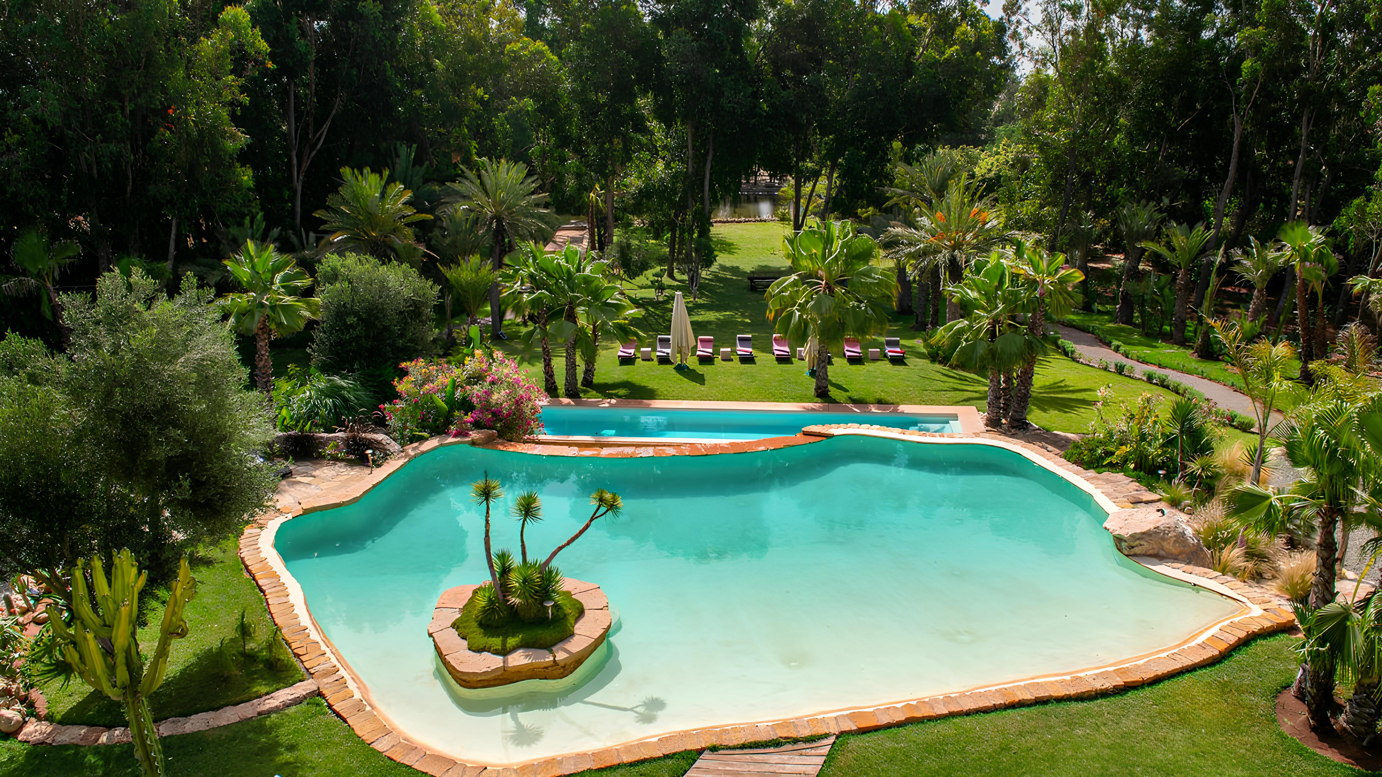 Atlas Coast Hideaway