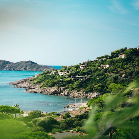 Stay on the Côte d'Azur and explore Sainte-Maxime