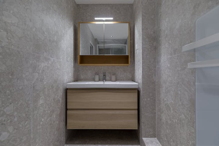 Bathroom photo