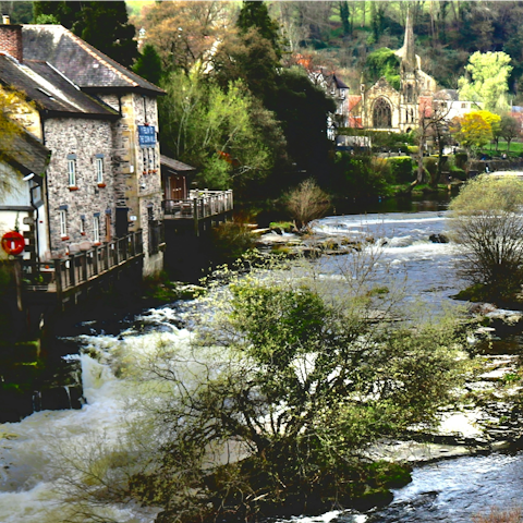 Visit Llangollen, a picturesque town with the River Dee running through it
