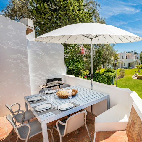 Set the table ready for an alfresco lunch in the glorious sunshine