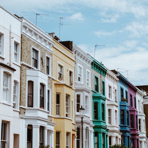 Discover the colourful streets of Notting Hill – your local neighbourhood