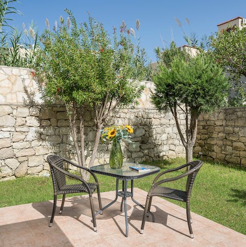 Soak up some rays over a glass of wine in the garden, followed by an alfresco barbecue