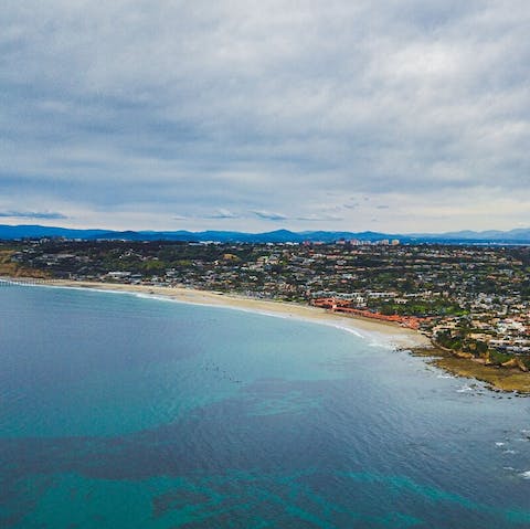 Wake up just 5 minutes from the sandy beaches of La Jolla