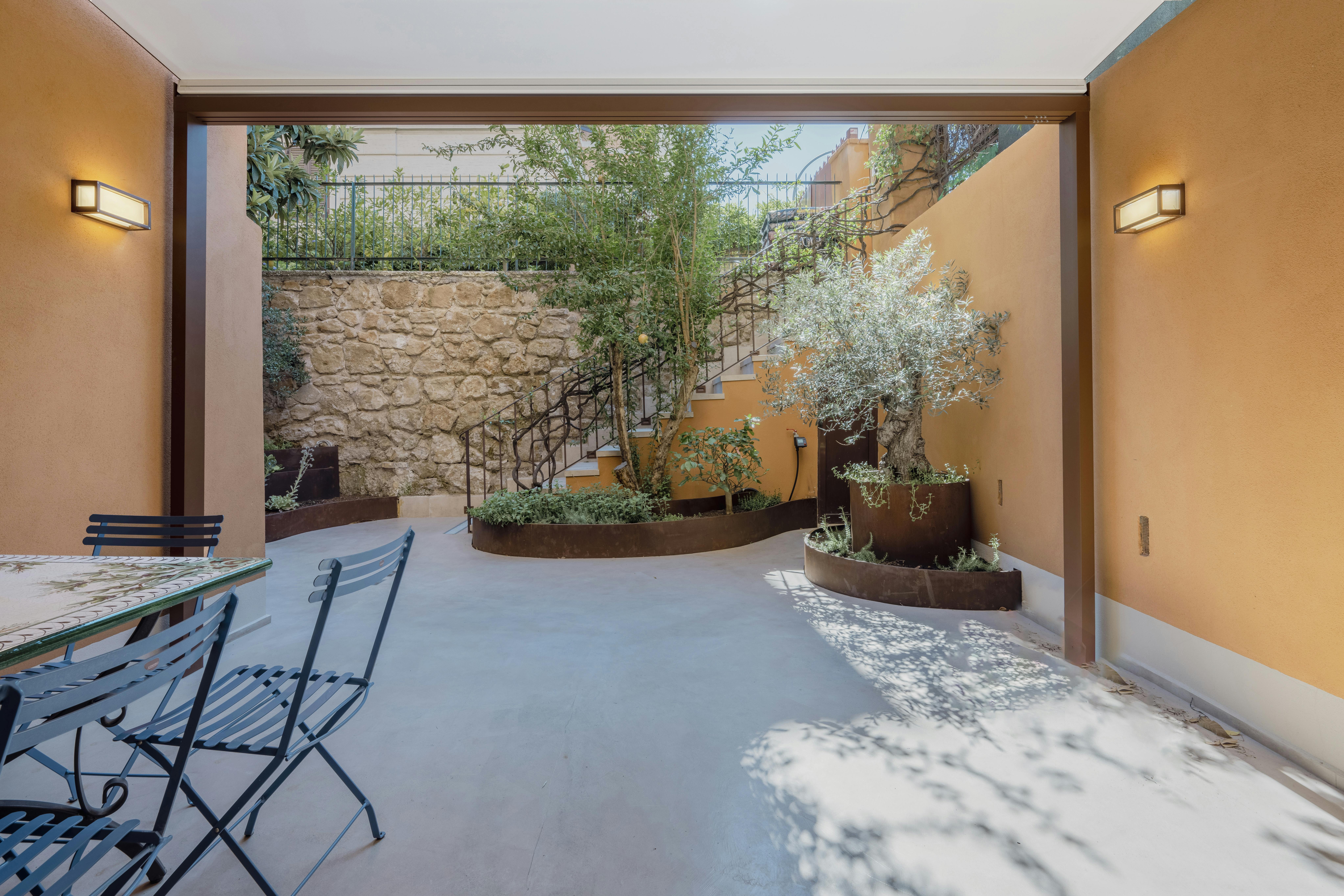 Rome Garden Sanctuary