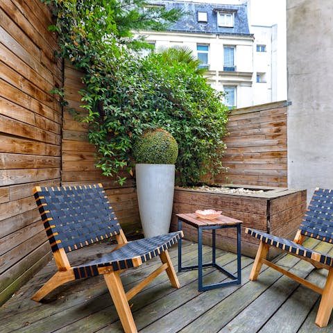 End the evening with a glass of wine on the patio