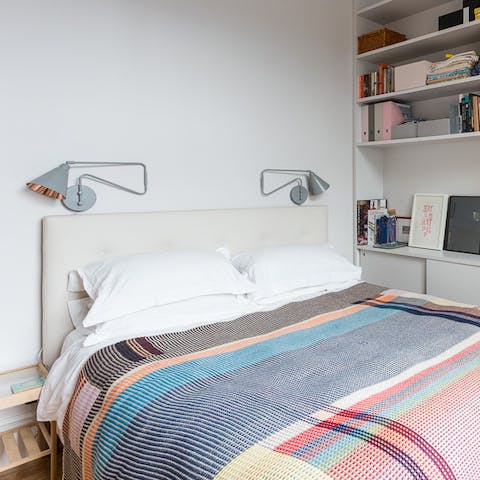 Enjoy the cosy bedroom