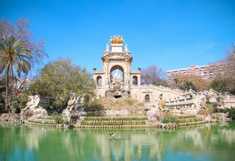 Wander Parc de la Ciutadella's lush gardens on a warm afternoon