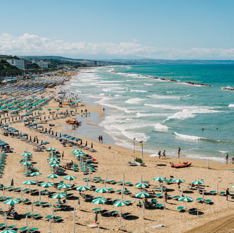Walk to the nearest sandy beach in just fifteen minutes