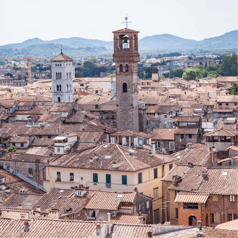 Visit the medieval city of Lucca, around a thirty-minute drive from this home