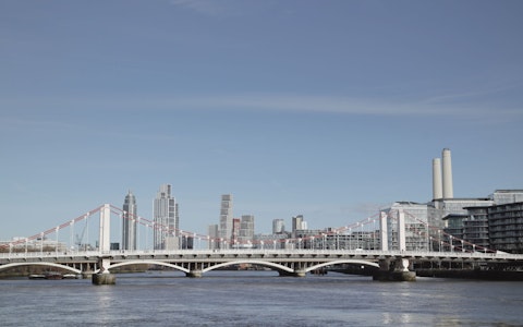 Enjoy Chelsea Embankment's sweeping Thames views and elegant riverside promenade