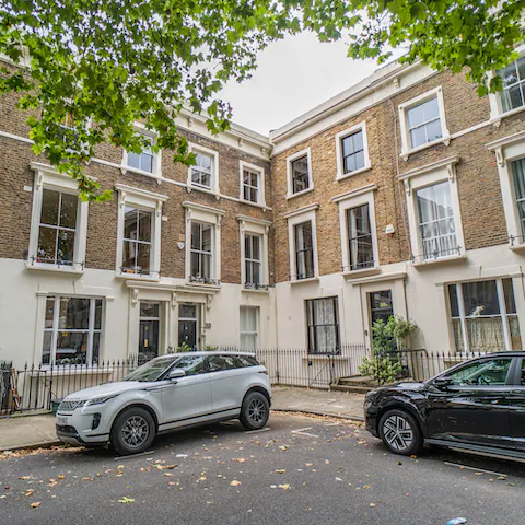 Stay in a handsome Georgian townhouse right int he heart of the UK's capital