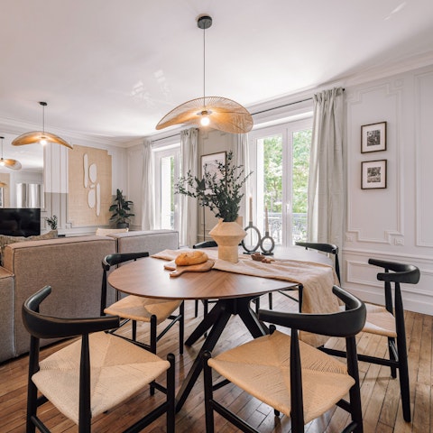 Enjoy relaxing evenings at home or head to a local restaurant