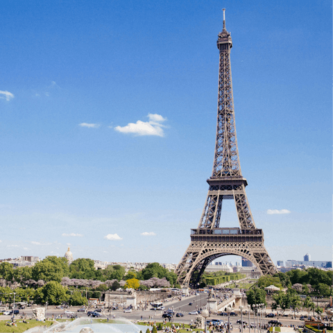 Be inspired while exploring iconic sights across Paris