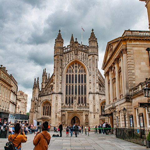Drive to Bath for a memorable day out filled with sightseeing
