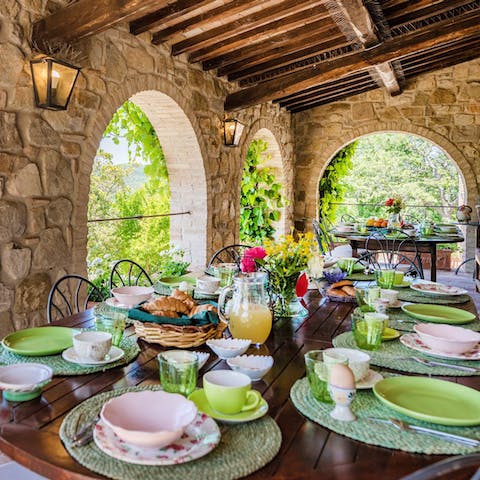 Set up for big group breakfasts on the charming porticoed terrace