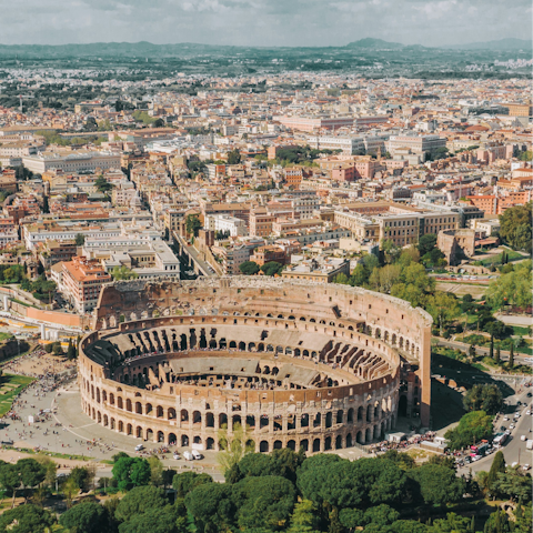 Take a day trip to the capital and see the city's most iconic landmarks