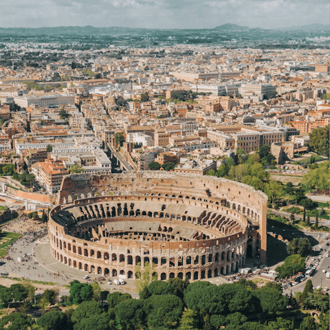 Take a day trip to the capital and see the city's most iconic landmarks