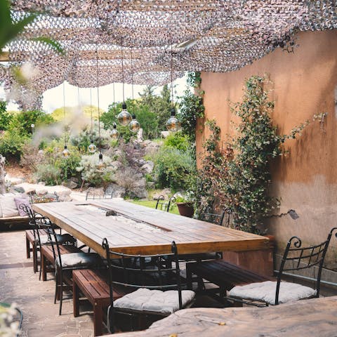 Dine alfresco in the shade of the covered terrace