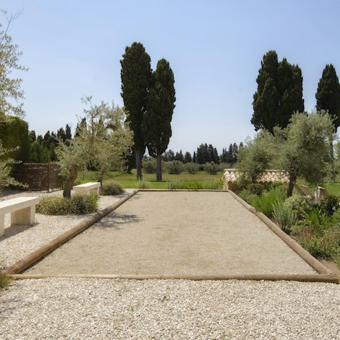 Gather your loved ones for a game of boules
