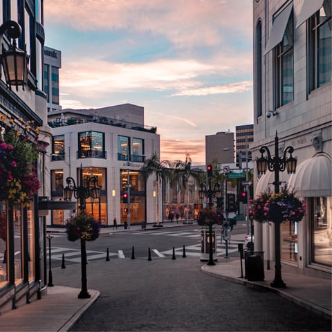 Drive ten minutes to reach the luxury shops and fine dining restaurants of Beverly Hills