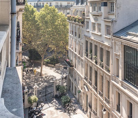 Quintessential Parisian views