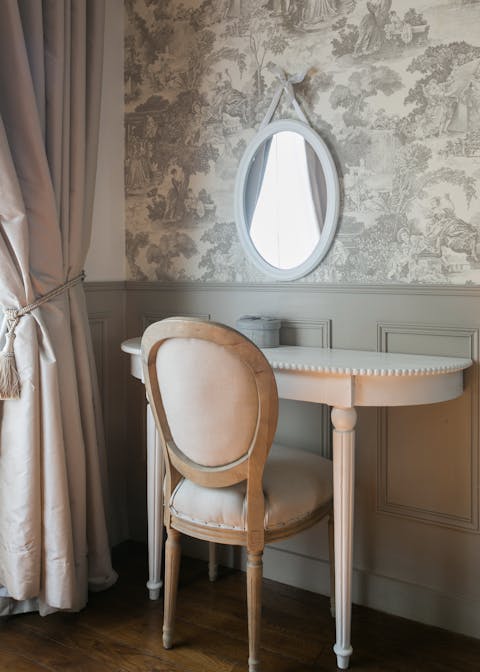 Do your makeup or work-from-home at the boudoir-style table