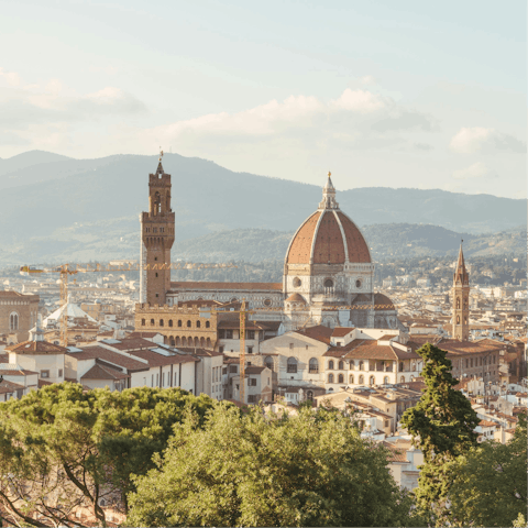 Admire the iconic sights of Florence from the heart of the city