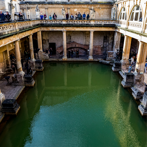 Head ten minutes into the city centre and discover the historic Roman Baths