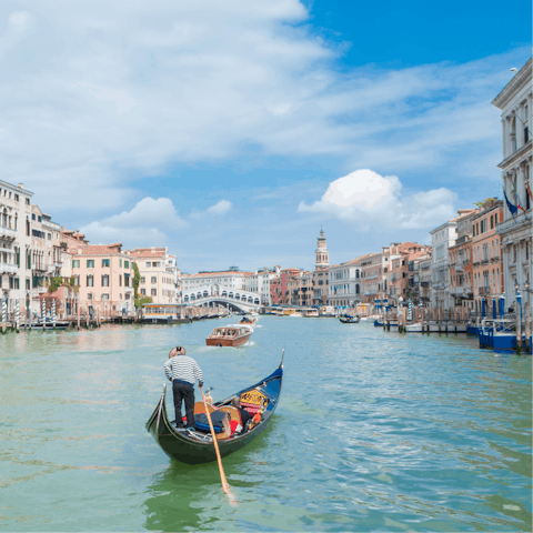 Visit beautiful Venice – a twenty-five minute drive away