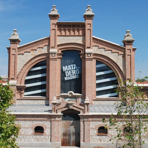 Catch a show at the nearby Museo del Matadero