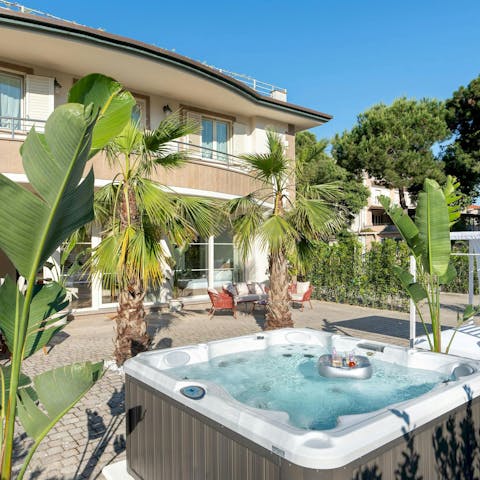 Sip Prosecco in the Jacuzzi