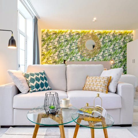 Have a glass of tinto de verano in the modern living area