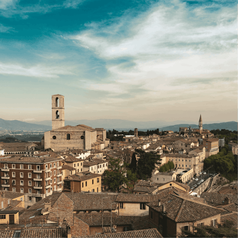 Take a drive through Umbria to the majestic city of Perugia