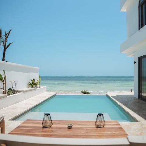 Gaze out over the Indian Ocean from the infinity pool