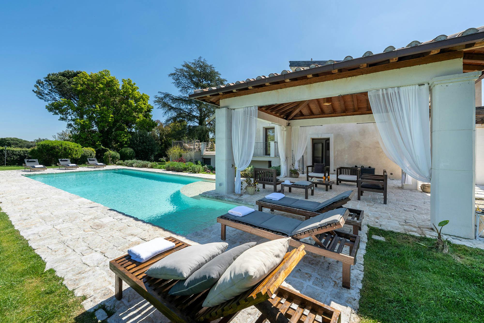 Graceful Villa