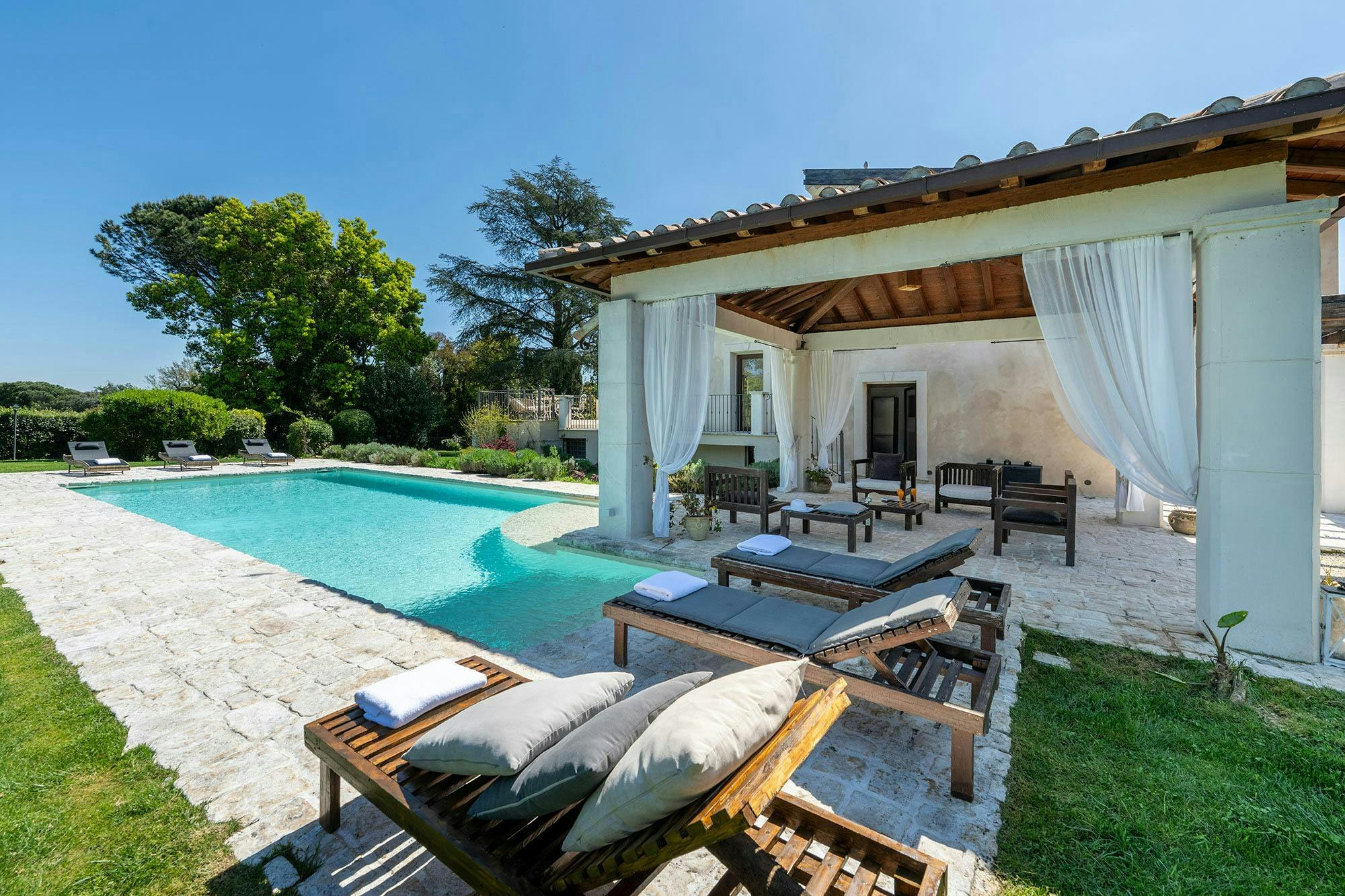 Graceful Villa