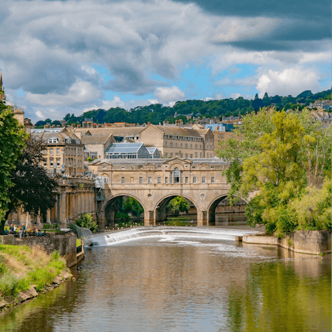 Stay a short walk from Bath's sights